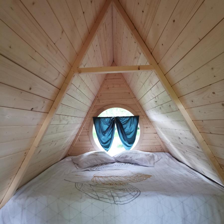 Camping De Thoissey *** Bagian luar foto